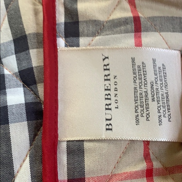 COPY - Burberry jacket red size medium. - Picture 2 of 8